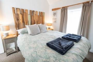 Cottage for 4 People in Moelfre, Isle of Anglesey, Photo 1