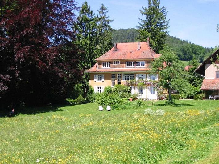 Ferienhaus für 2 Personen, mit Balkon und Garten in Schopfheim