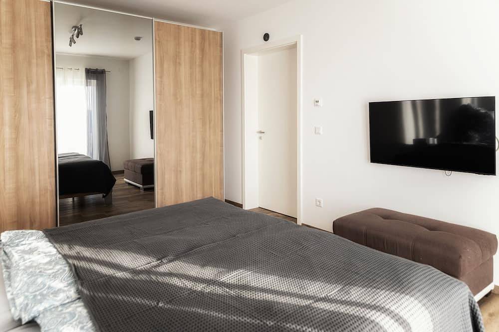 2021 erbauter Ferienbungalow nach Din 18025-2 in Neualbenreuth, Ostbayern