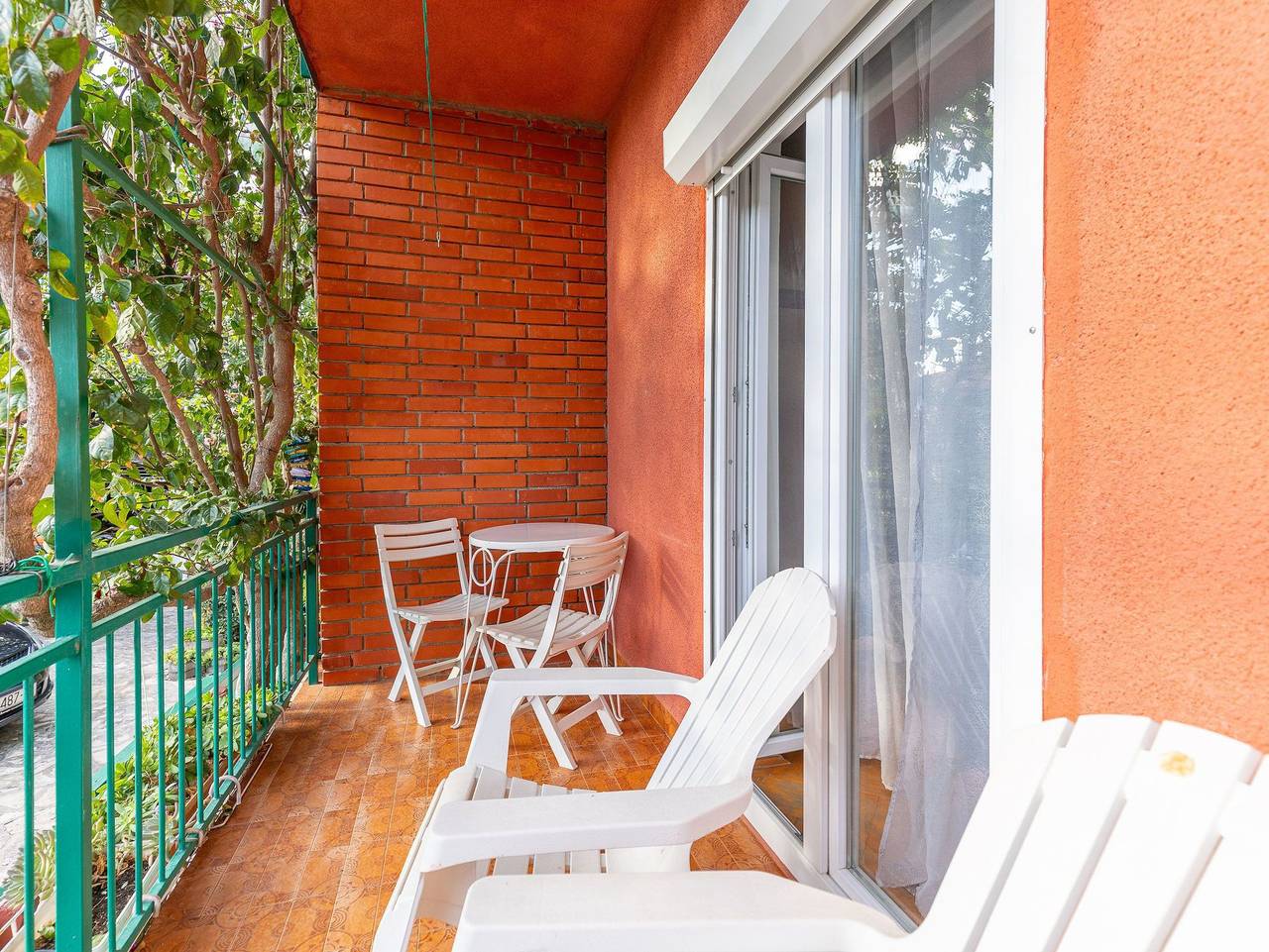 Ganze Wohnung, Tinka, Zimmer No 1  Apartment mit Terrasse, Parkplatz und K in Starigrad Paklenica, Starigrad
