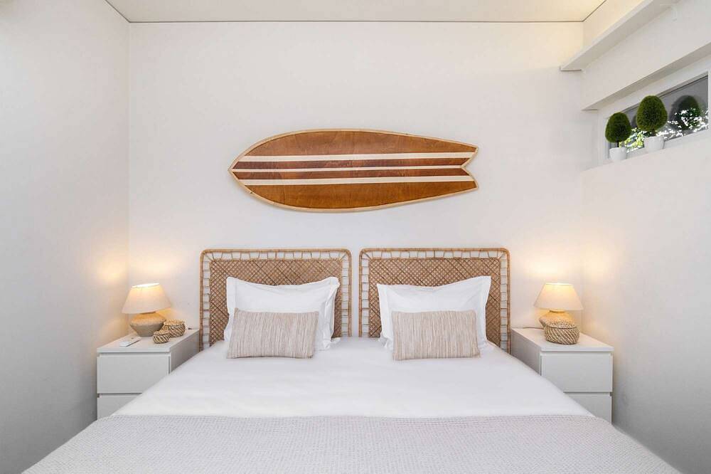 Ganze Wohnung, Study & Surf: Carcavelos 1-Bed by Beach & Nova Sbe in Carcavelos e Parede, Costa de Lisboa