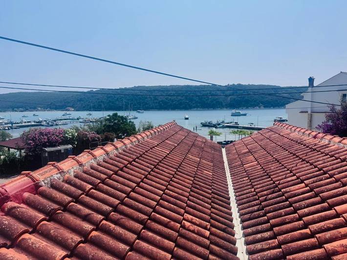 BnB für 2 Personen, mit Terrasse und Ausblick auf Rab