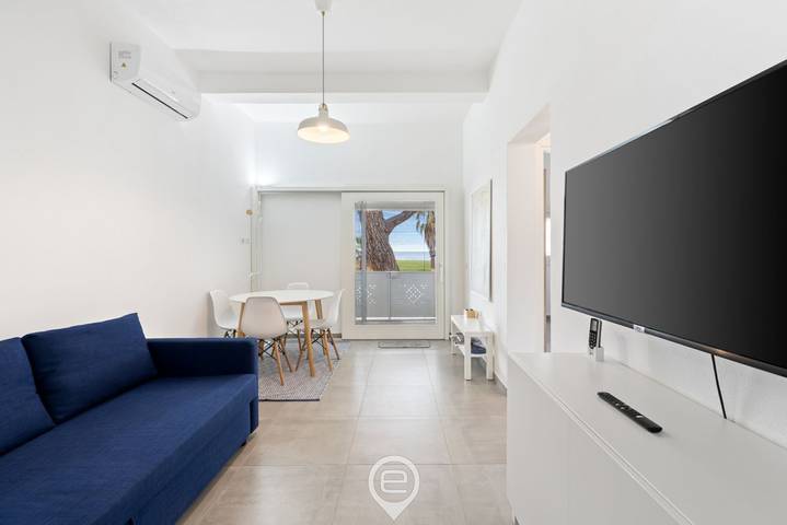 Appartamento intero, Vista Azzurra Apartment – Trilocale confortevole in Torregrande, Oristano