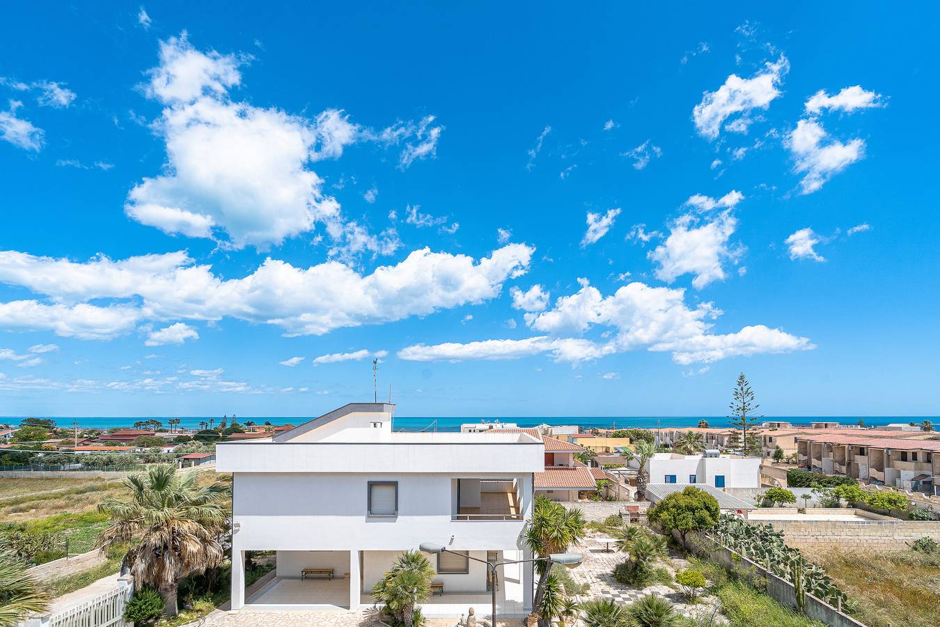 Appartamento intero, Appartamento 'Marzamemi Deluxe' con piscina condivisa, Wi-Fi e aria condizionata in Marzamemi, Noto e dintorni