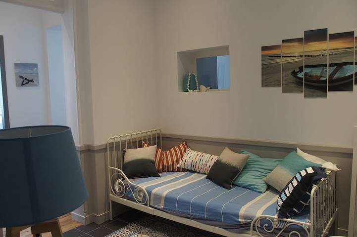 Location de vacances pour 14 personnes, avec jardin ainsi que jacuzzi et terrasse dans Plage sud (Mimizan Plage) - 2