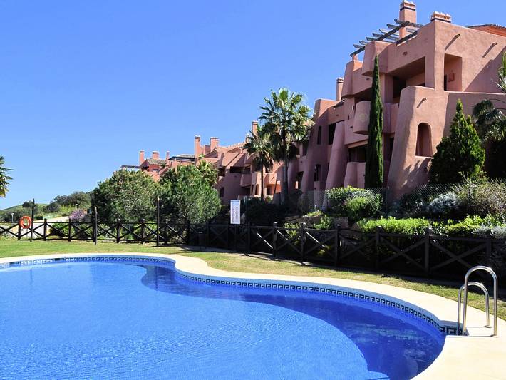 Apartamento para 4 personas, con Balcón además de Piscina para niños y Piscina en Ojén