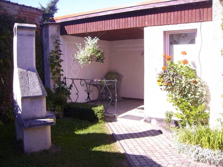 Ferienwohnung für 3 Personen, mit Terrasse und Garten