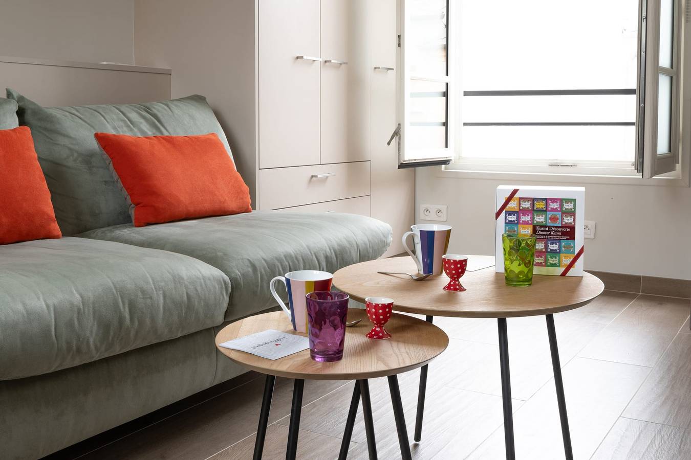 Entire studio, Studio Temple - Welkeys in 3rd Arrondissement, Paris