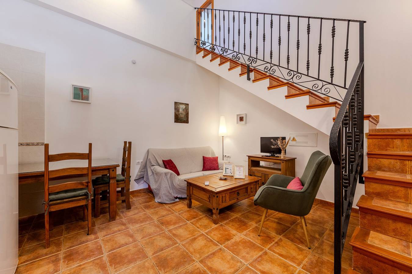 Apartamento entero, Apartamento 'Apartamento Mahimon' con vistas a la montaña, Wi-Fi y aire acondicionado. in Vélez-Rubio, Provincia de Almería