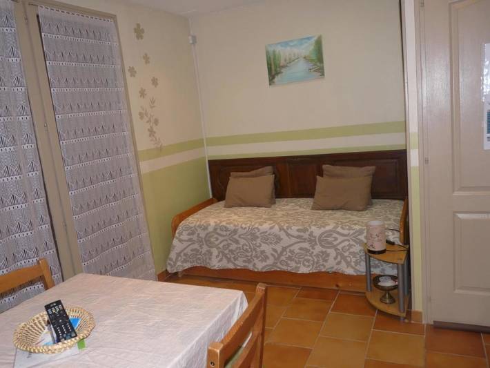 Chambre d’hôte pour 5 personnes, avec Terrasse ainsi que Jardin et Vue