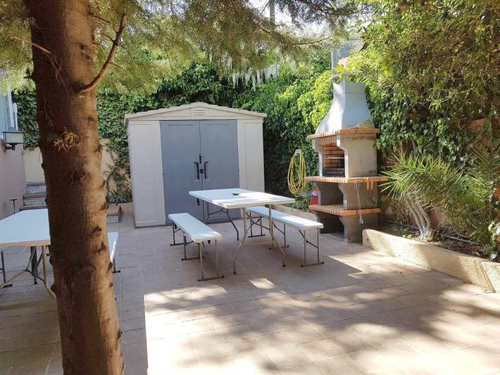 Villa voor 11 personen, with Balkon and Terras as well as Tuin in Castelldefels