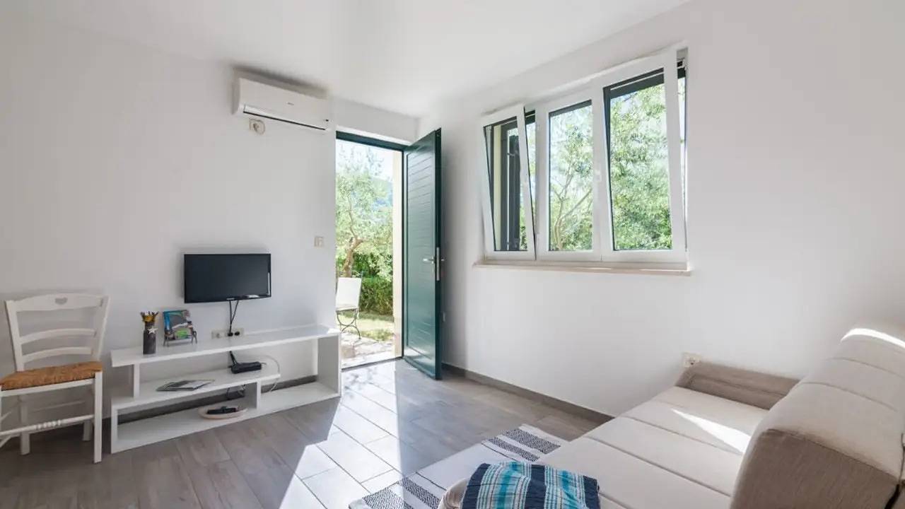 Ganze Ferienwohnung, Ferienwohnung für 3 Personen (37 m²) in Jurandvor in Baska, Krk