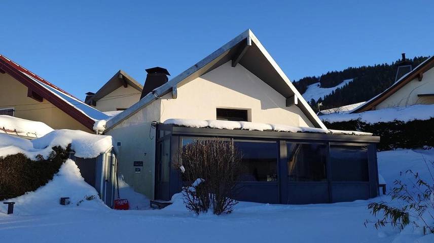 Chalet pour 4 personnes, avec vue et jardin