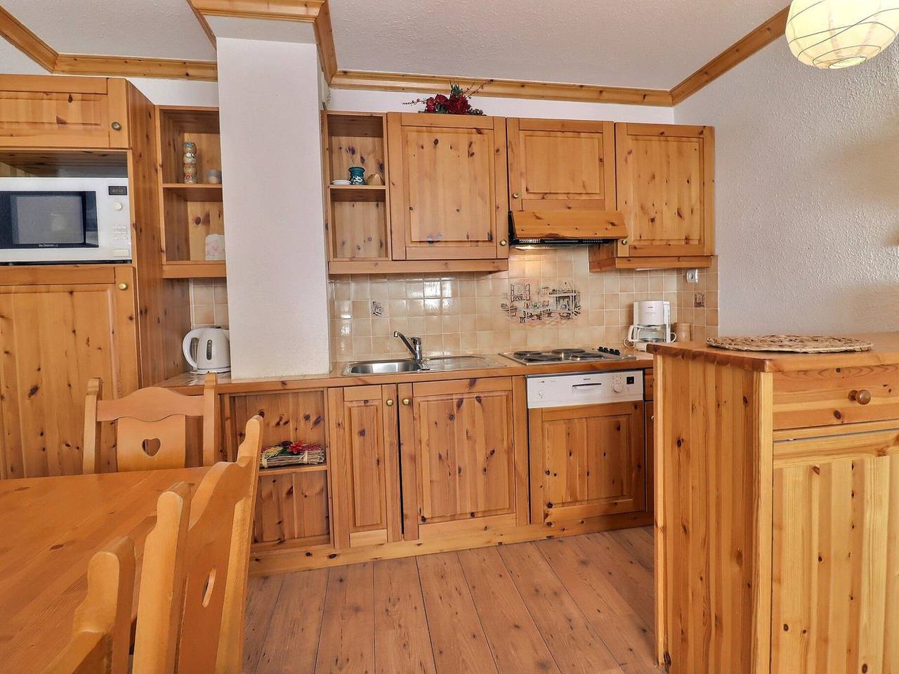 Ganze Wohnung, Gemütlich für 4 mit Sonnigem Balkon in Méribel-Mottaret, Les Allues