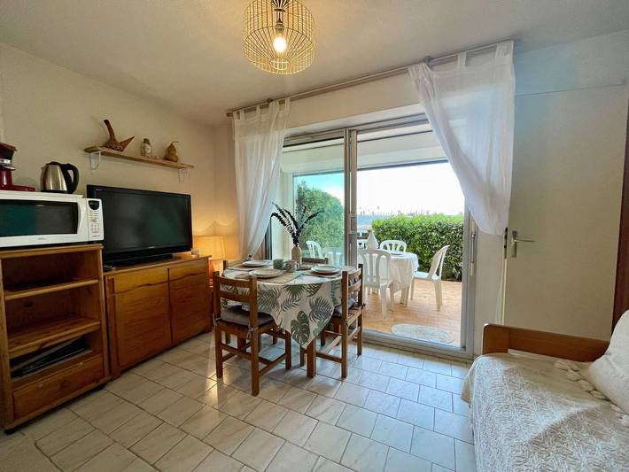 Gîte pour 6 personnes, avec Terrasse et Piscine dans Plage du pont tournant - 2