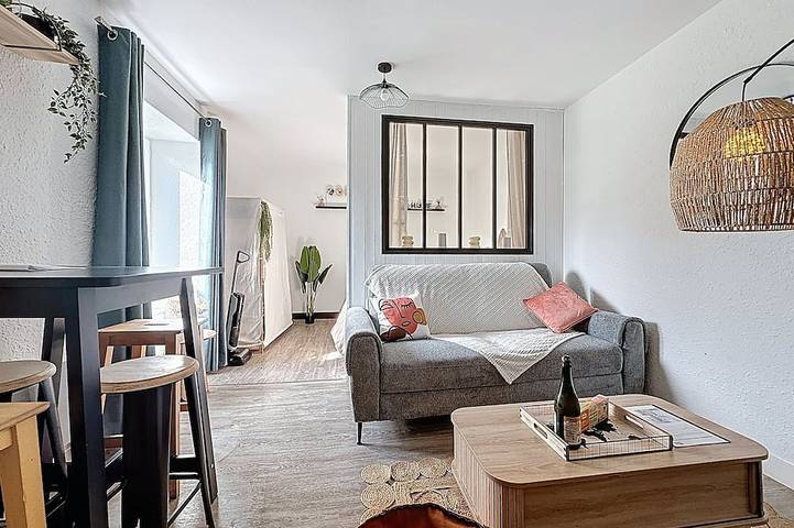 Apartamento entero, Ty Breizh - Cosy studio in the heart of Dol-de-Bretagne in Dol-de-Bretagne, Región de Saint-Malo