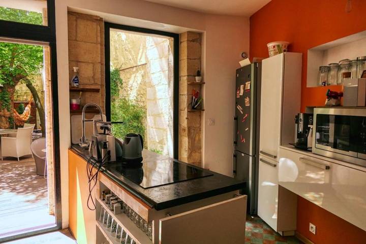 Chambre d’hôte pour 2 personnes, avec jacuzzi et jardin à Avignon - 4