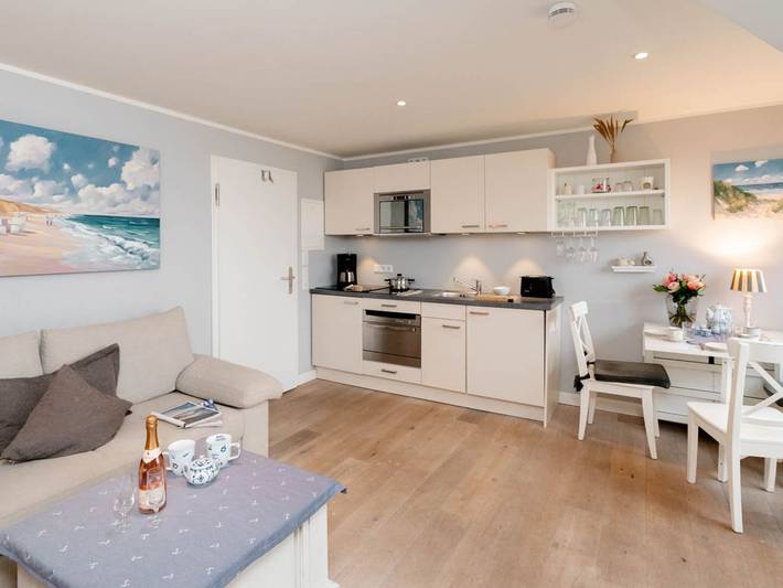 Ganze Ferienwohnung, Kleine Buhne - Entspanntes Inselleben: Gemütliche Ferienwohnung in Wenningstedt auf Sylt in Nordfriesische Inseln (Schleswig-Holstein) (Schleswig-Holstein), Wenningstedt