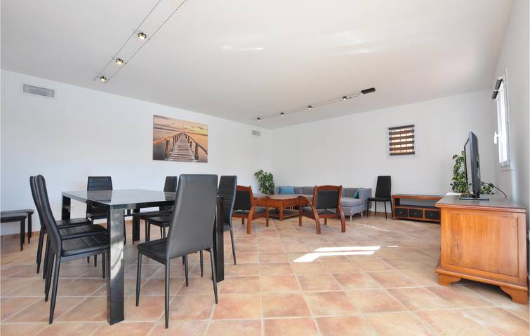 Ferienhaus für 8 Personen, mit Terrasse und Pool, mit Haustier in Cavalaire-sur-Mer - 4