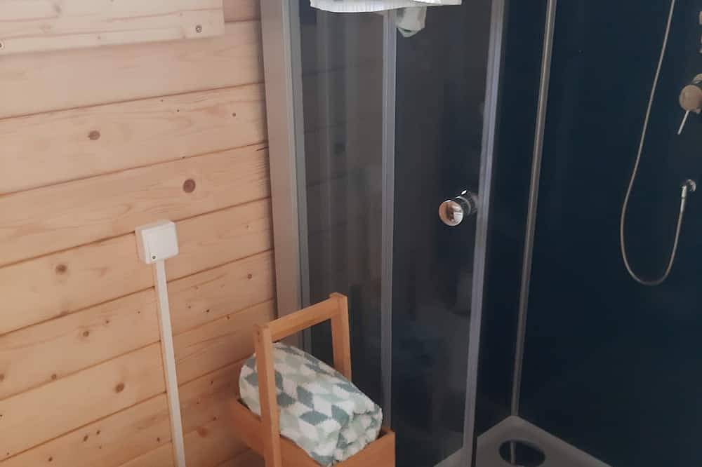 Hausboot - Urlaub .... wo der Frosch ins Wasser springt. in Röbel, Müritz