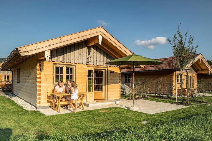 Ferienwohnung für 3 Personen, mit Terrasse und Ausblick