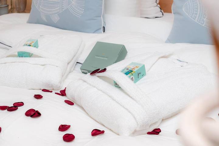 Gîte pour 2 personnes, avec sauna et jacuzzi ainsi que piscine et jardin à Mouroux - 4