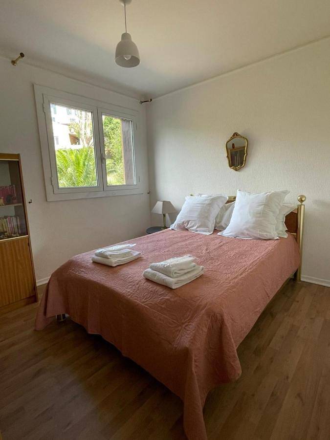 Gîte pour 7 personnes, avec balcon et vue dans Miomo - 2