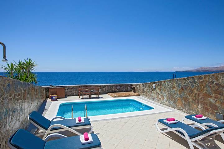 Finca für 6 Personen, mit Balkon und Pool in Puerto Calero Marina