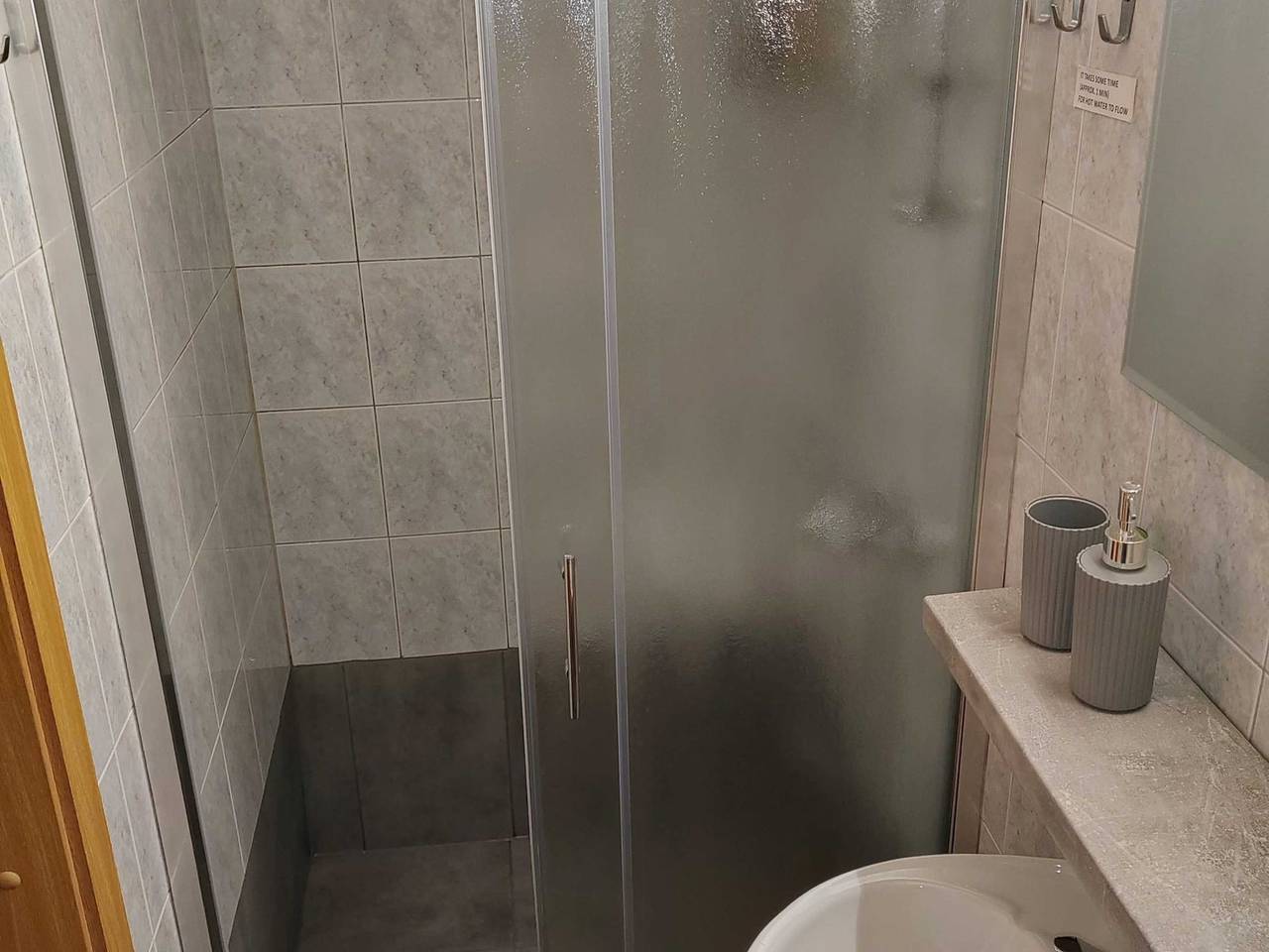 Mountain Vista Cottage with Private Sauna - One Bedroom Cottage in Upper Carniola