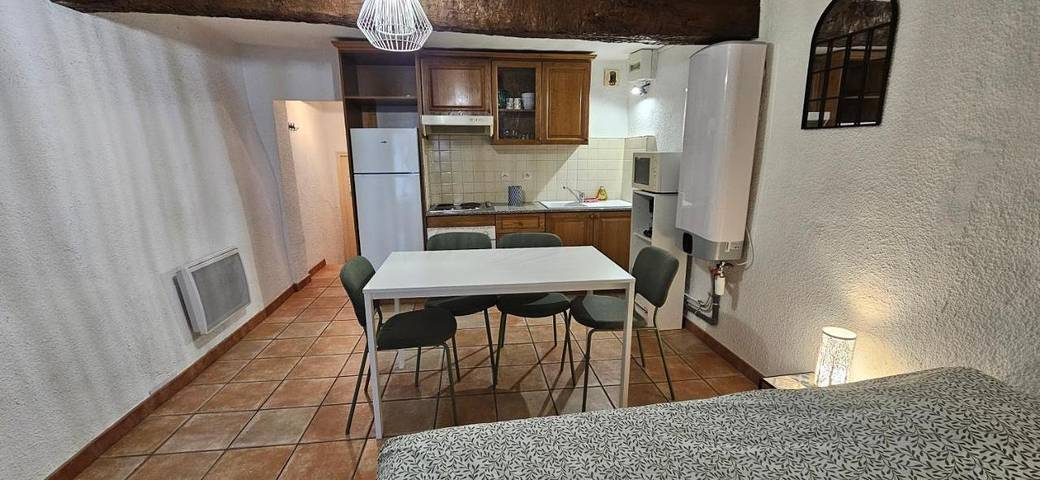 Gîte pour 2 personnes, avec vue à Riez - 4