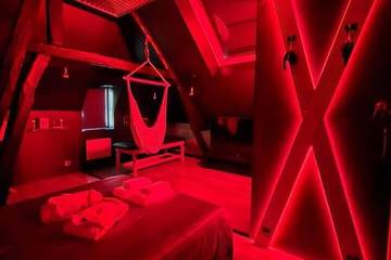 Gîte pour 2 personnes, avec jacuzzi ainsi que balcon et sauna à Verneuil-sur-Avre