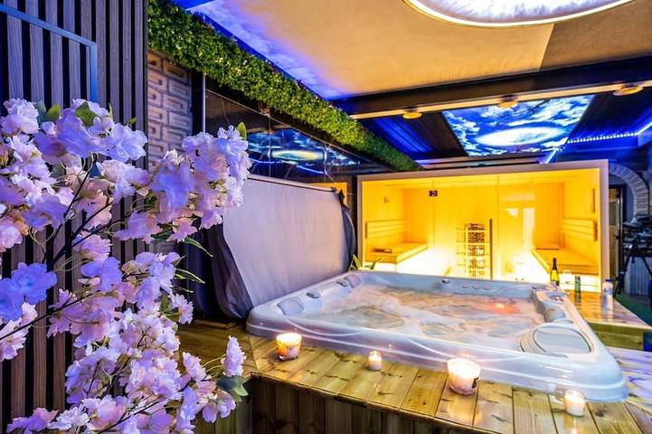 Appart’hôtel pour 2 personnes, avec piscine et jacuzzi