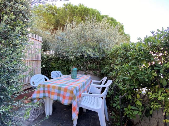 Ferienwohnung für 4 Personen, mit Terrasse und Garten in Vada - 4