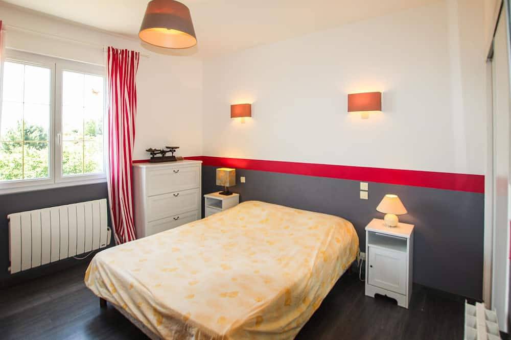 3 bedroom pet friendly home in Tauriers in Tauriers, Ardèche