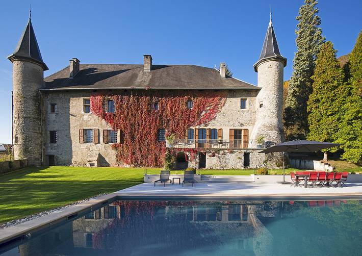 Château pour 20 personnes, avec Terrasse et Jardin en Savoie