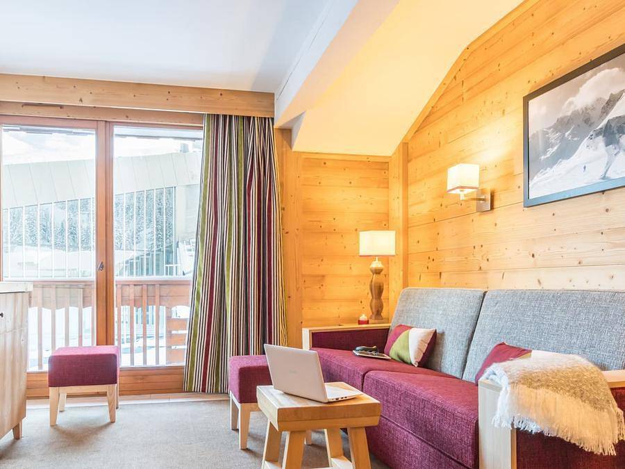Pierre & Vacances Premium Résidence Les Chalets du Forum - Apartment 5 persons - (max 4 adults) Standard in Courchevel 1850, Saint-Bon-Tarentaise