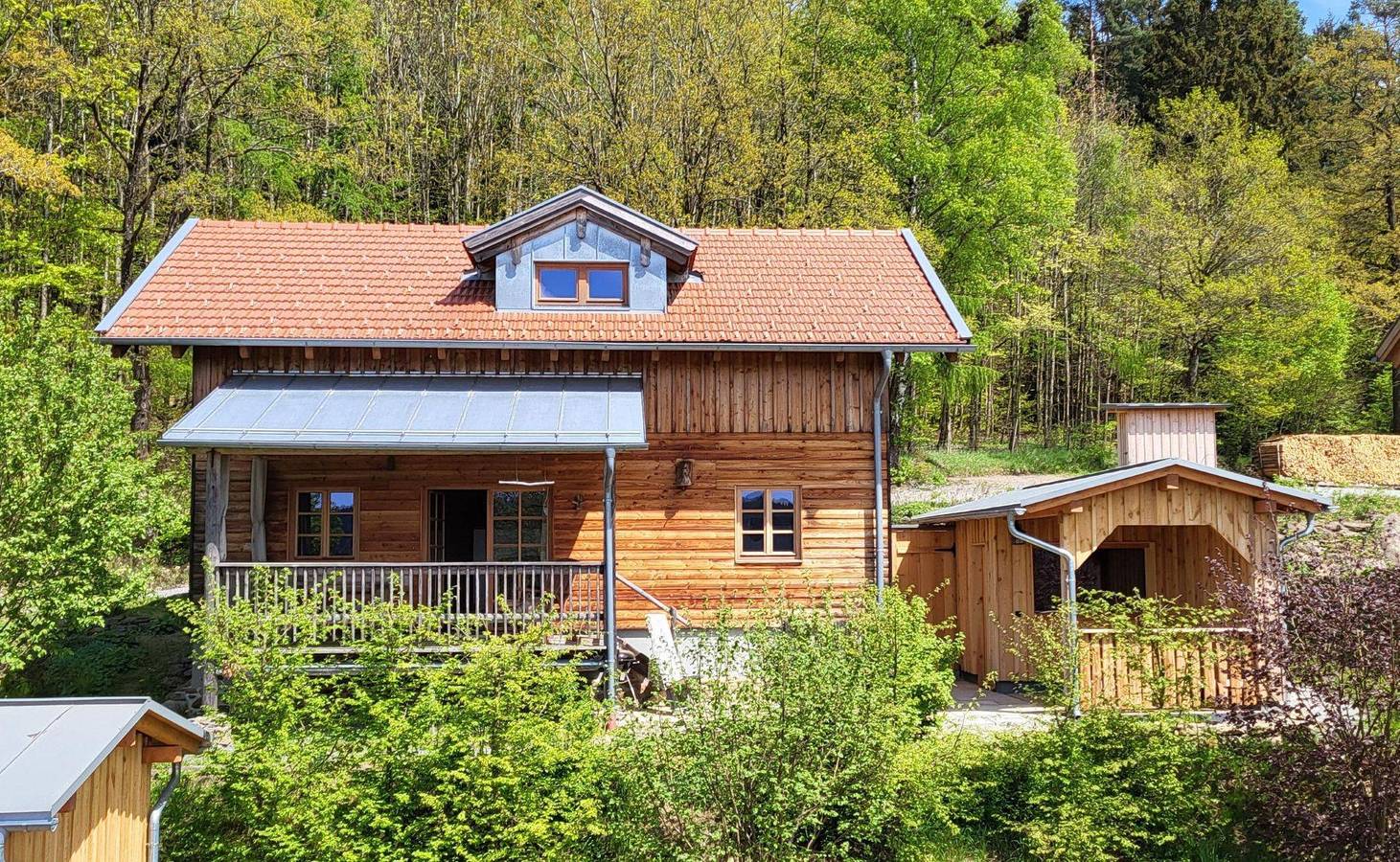 Ganze Wohnung, Sunleitn Ferienhäuser am Waldrand - Berghütte in Geiersthal, Vorderer Bayerischer Wald