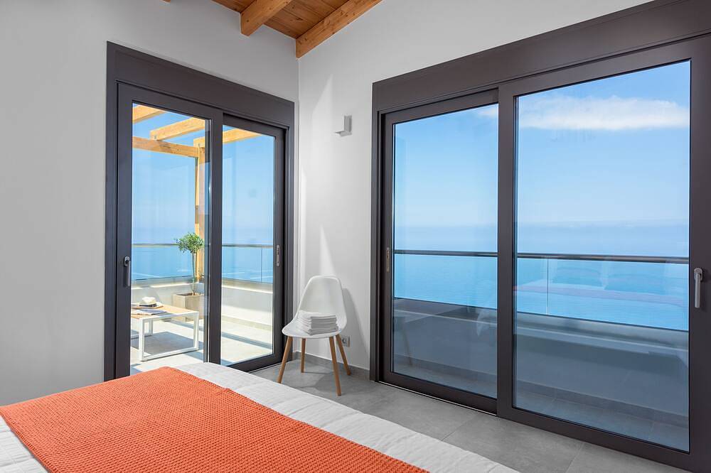 Kathisma Bay Villas - Villa Helios - Luxury Villa With Private Pool in Agios Nikitas, Grecia