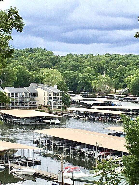 Ganze Wohnung, Nur Umgestaltet - Grosse Lage! Grosse Seeansicht! in Lake Ozark, Lake of the Ozarks
