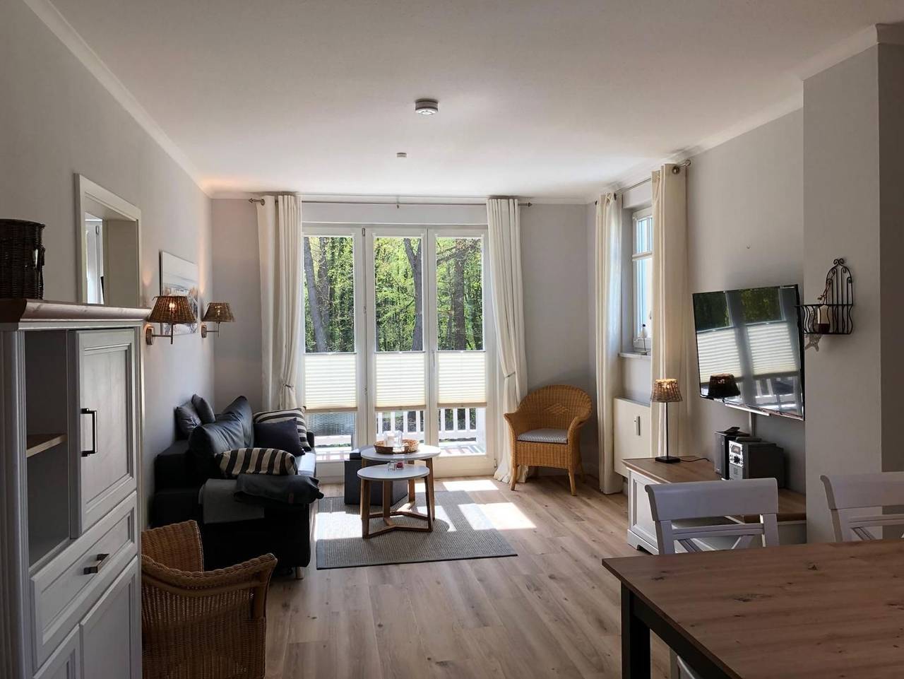 Ganze Ferienwohnung, Appartmenthaus Dünenschloss - 3- Raum- Appartement-Ostseeallee in Ostseebad Kühlungsborn, Kühlungsborn