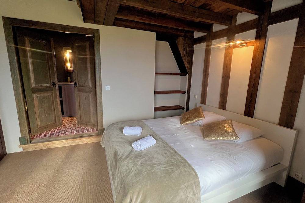 Appartement entier, Soie - Fabulous 1-bedroom apartment in quaint Seillans in Seillans, Région de Draguignan