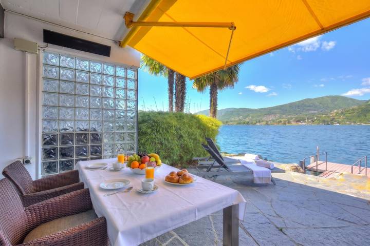 Ferienhaus für 2 Personen, mit Balkon und Seeblick - 1