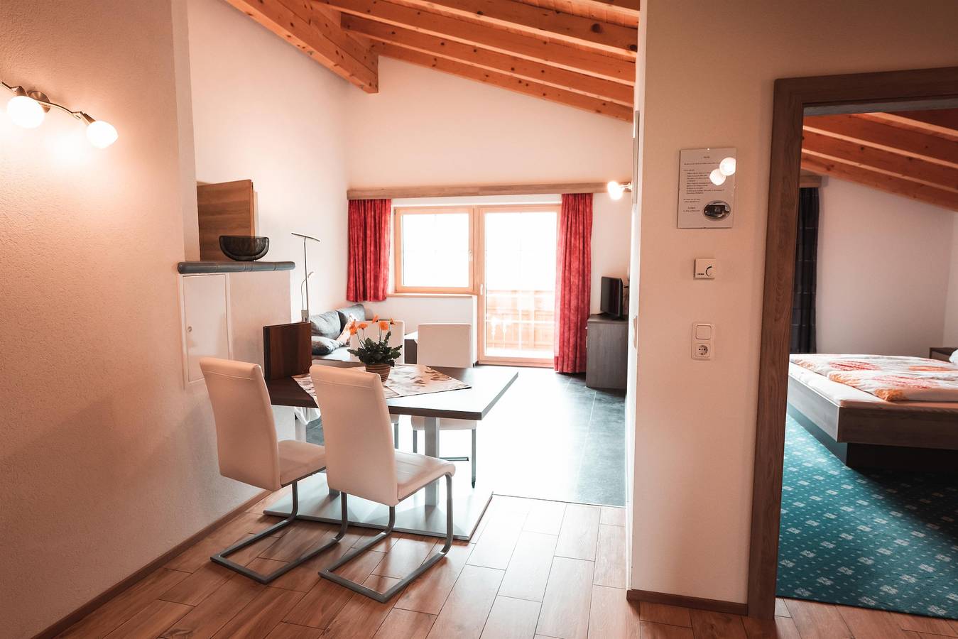 Entire holiday apartment, Ferienwohnung 1, 1 Schlafzimmer in Elbigenalp, Allgäu alps (Austria)