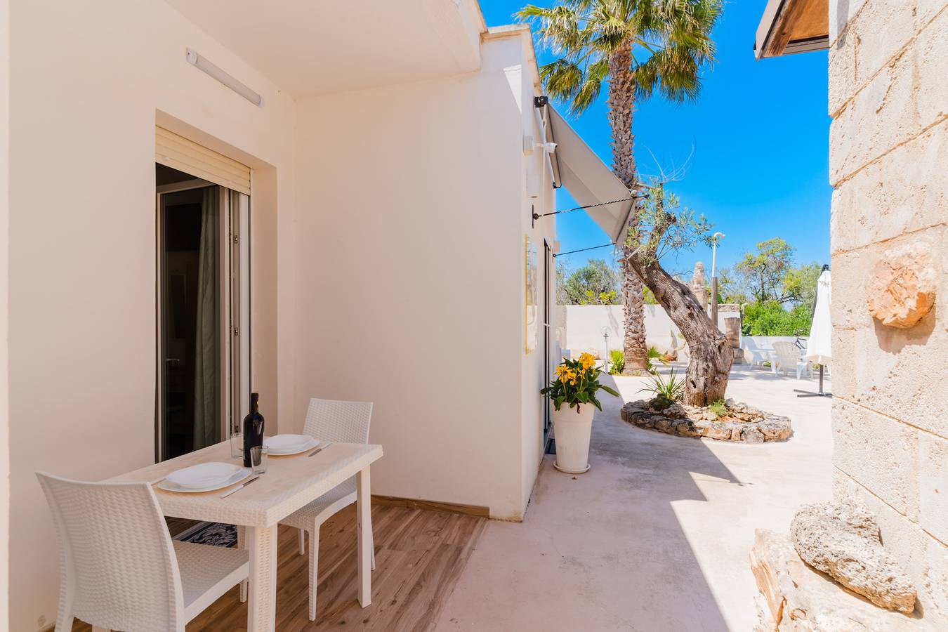 Chambre 'Camera Matrimoniale Con Bagno' avec jardin partagé, Wi-Fi et climatisation in Racale, Golfe de Tarente