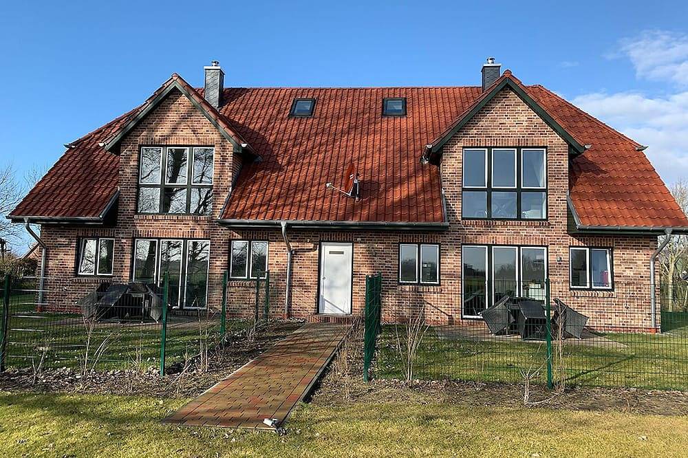 Ganze Wohnung, Vogelzug, Ferienwohnung in \"De Feerjenhusen\" am Haubarg von Vollerwiek in Vollerwiek, Eiderstedt