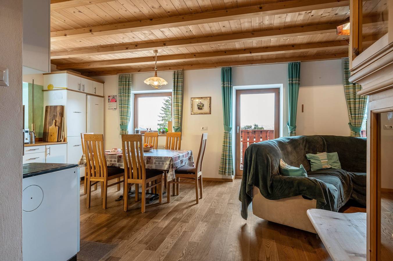 Ganze Wohnung, Ferienwohnung Toni Ii" mit Bergblick, Privatem Garten und Wlan in Seis am Schlern, Kastelruth