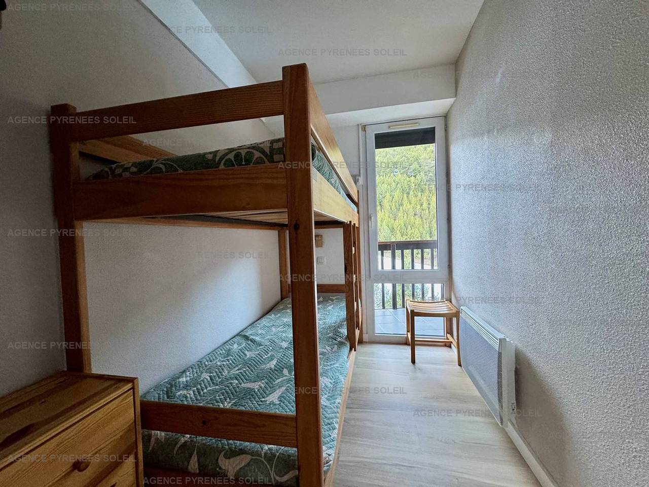 Appartement entier, Appartement F2/cabine pieds des pistes avec balcon, parking privé et accès internet - Les Angles in Les Angles, Parc naturel régional des Pyrénées catalanes