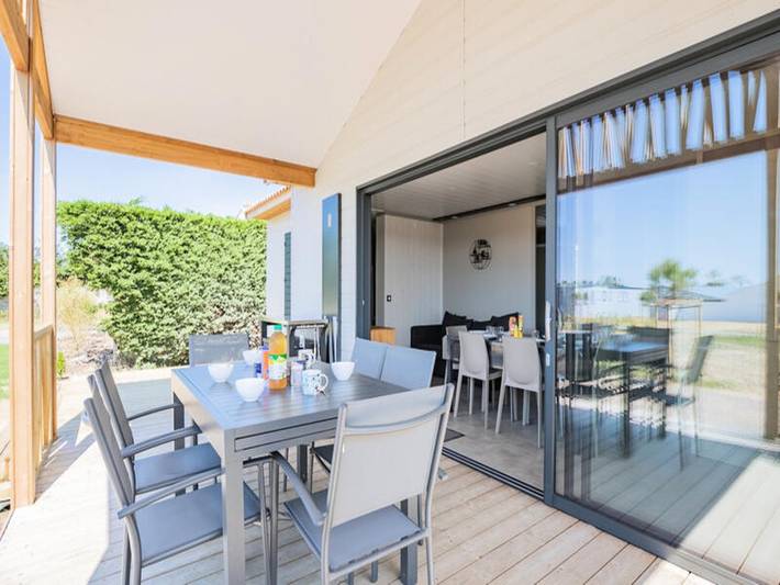 Appartement de vacances pour 6 personnes, avec piscine et terrasse, adapté aux familles