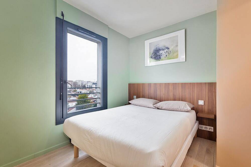 Apartamento entero, New Duplex With Double Terrace, Fully Equipped in Montreuil, Sena-Saint Denis
