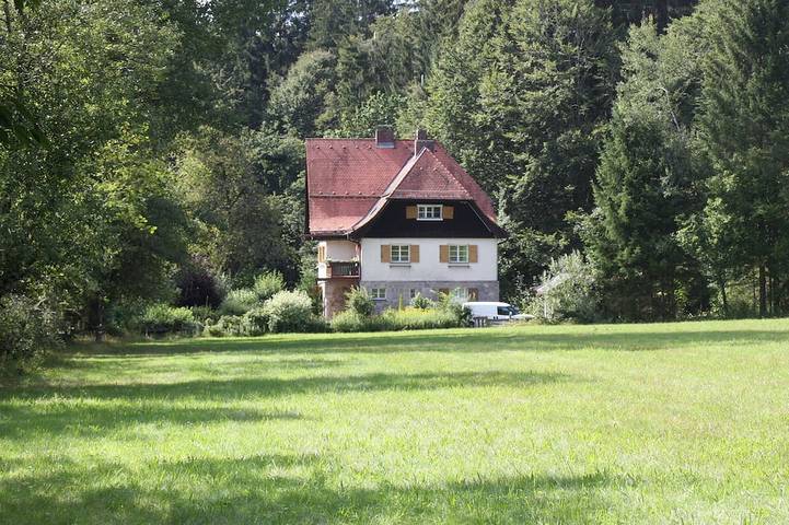 Apartamento inteiro, Das Alte Zollhaus Zwieslerwaldhaus Bickels Ferienwohnungen in Lindberg, Šumava Mountains
